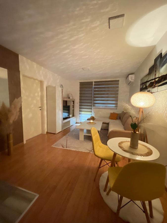 Apartman Royal 1 Doboj Kültér fotó